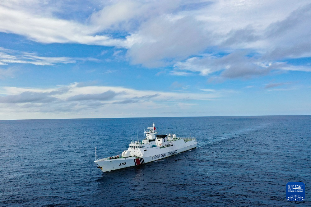 中國海警黃巖島起飛艦載機有何深意