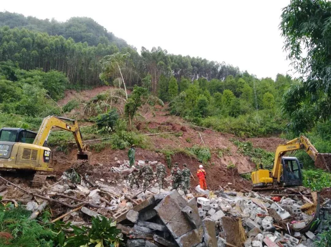 澳門碼開獎直播現(xiàn)場圖片,四川山體滑坡 村民稱連續(xù)多日下雨