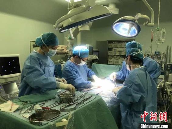 澳門紅雙喜免費資料大全,19歲男大學(xué)生腦死亡家人捐贈其器官