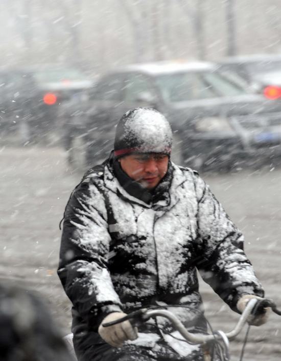 二碼中特資料網(wǎng),煙臺(tái)突降鵝毛大雪